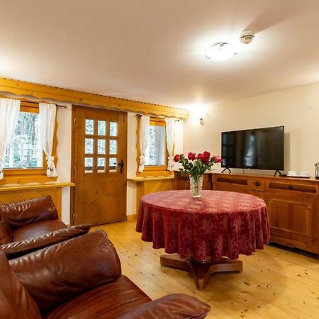 Koliba Expo Hotel Zelezna Екстериор снимка