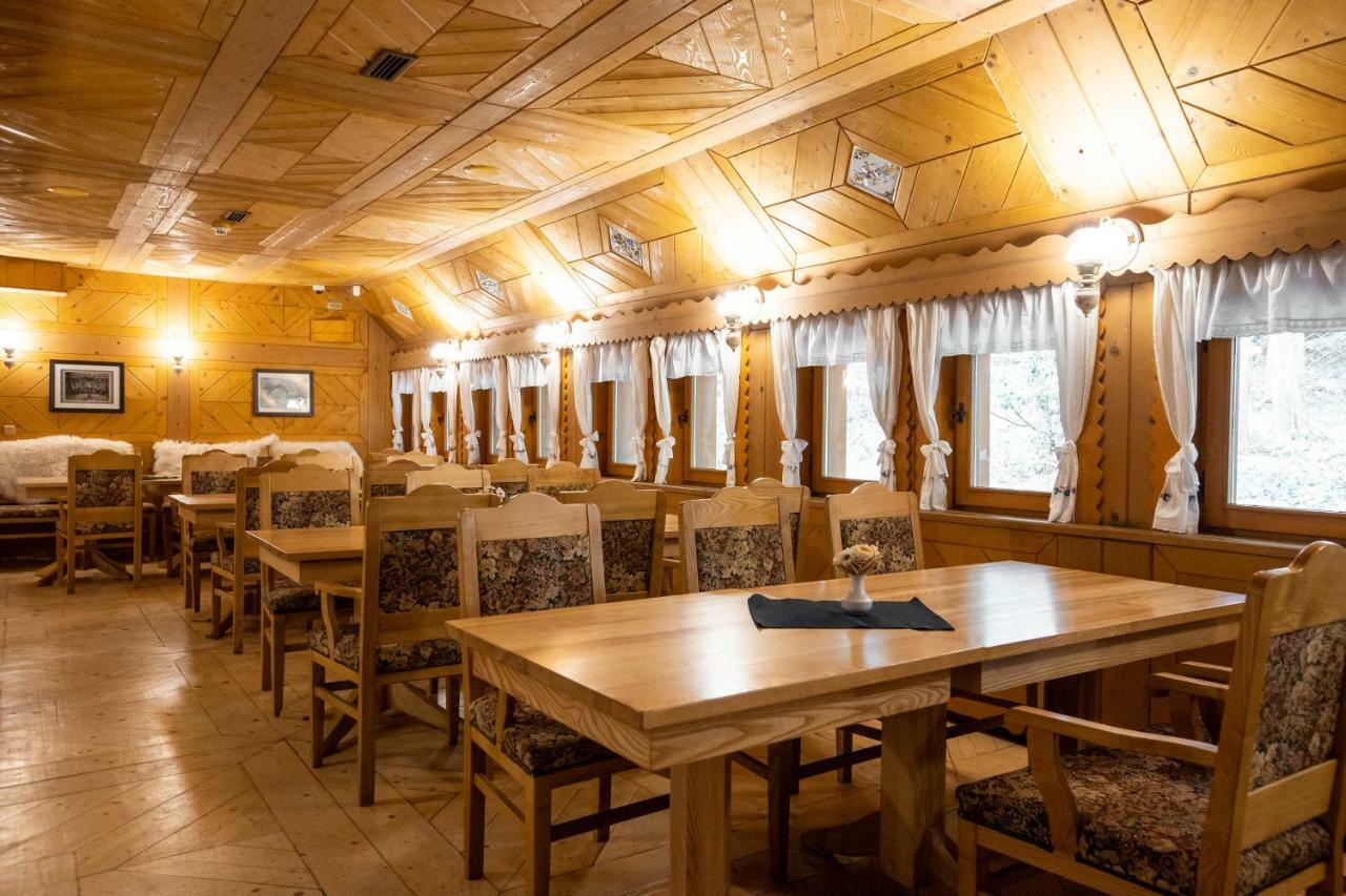 Koliba Expo Hotel Zelezna Екстериор снимка