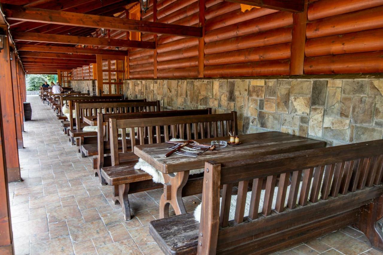 Koliba Expo Hotel Zelezna Екстериор снимка